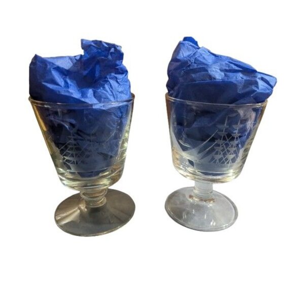 2pc Pair Tall Ship Sailboat Etched Crystal Whiskey Glass Drinkware Barware VTG - Picture 1 of 4